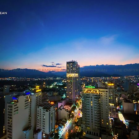 The Empyrean Nha Trang Hotell Exteriör bild